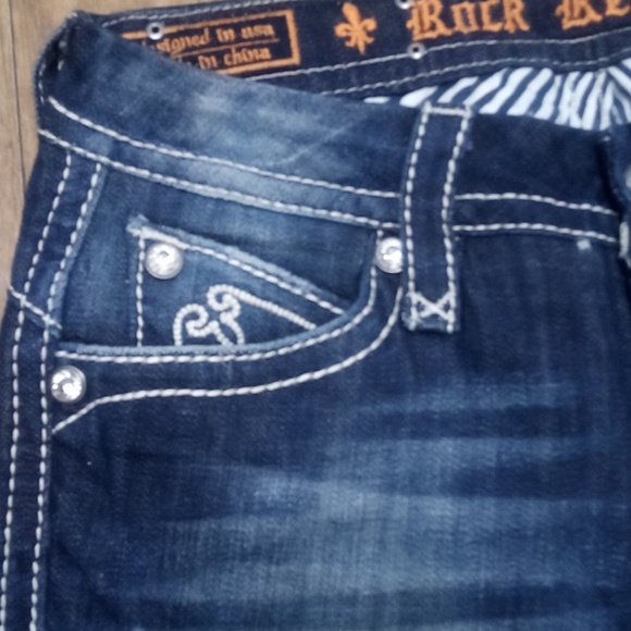 Rock Revival Women's 26 Dark Blue Jeans Bejeweled Distressed NWT - Picture 5 of 12